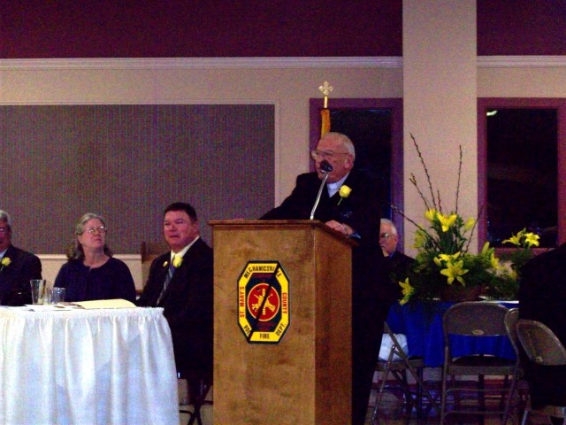 Deacon George giving the benediction